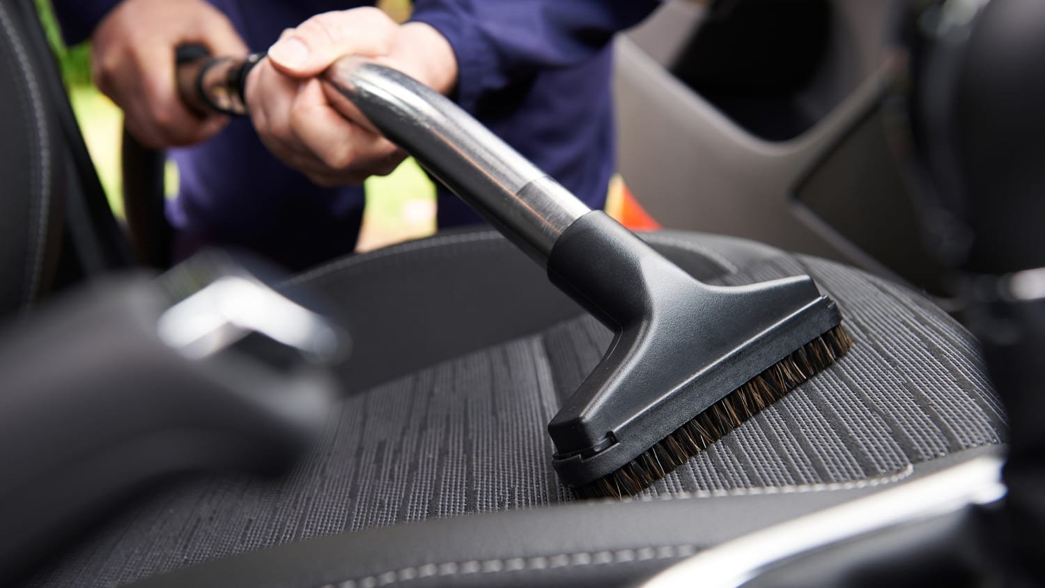 clean car vacuum today 170814 tease